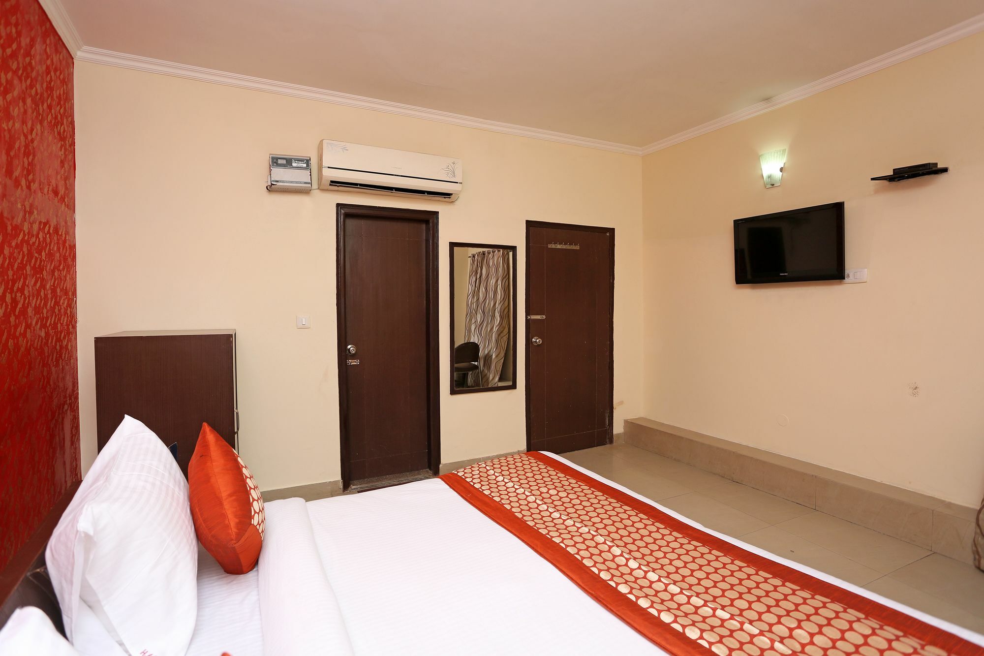 Hotel Aero Look 뉴델리 외부 사진