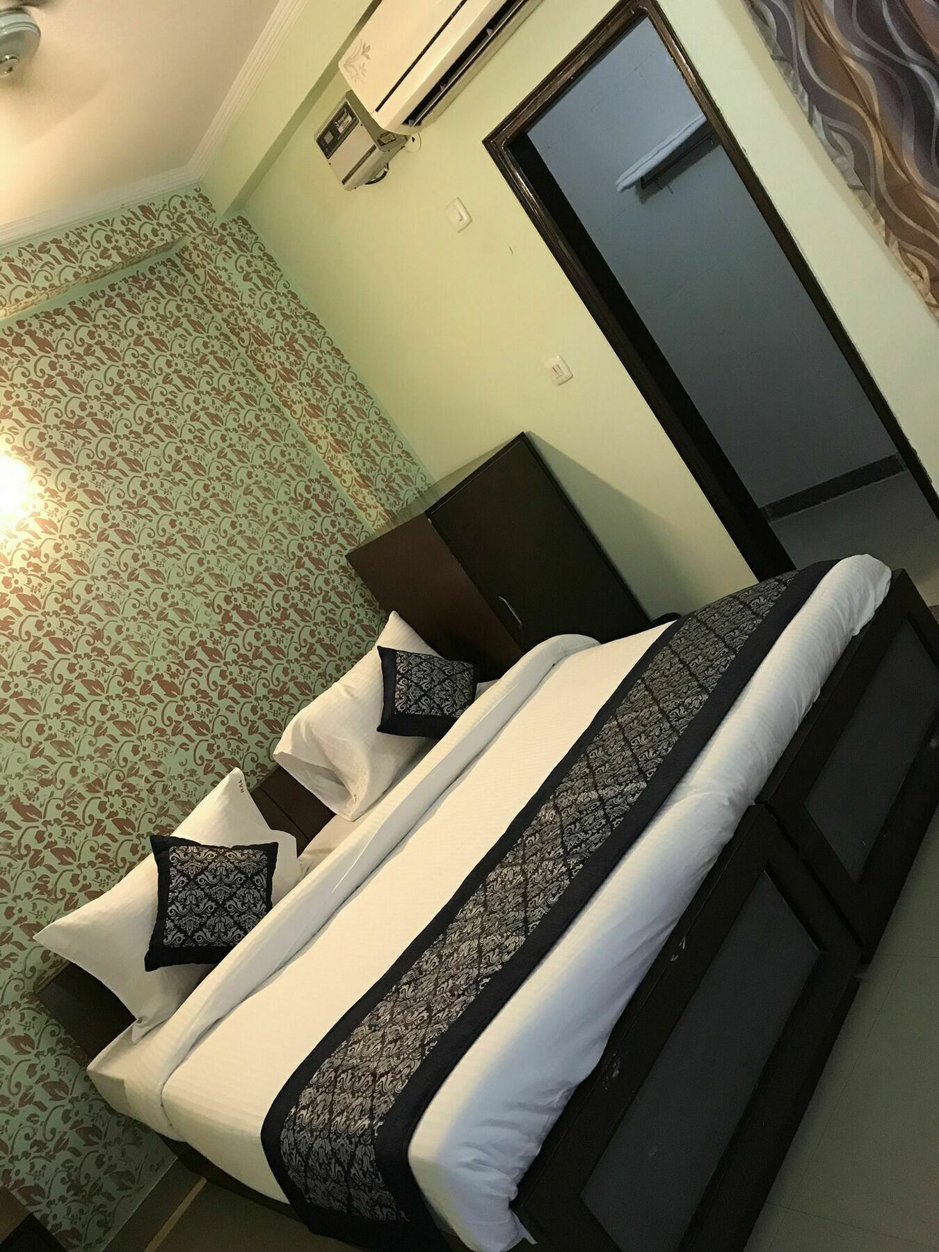 Hotel Aero Look 뉴델리 외부 사진